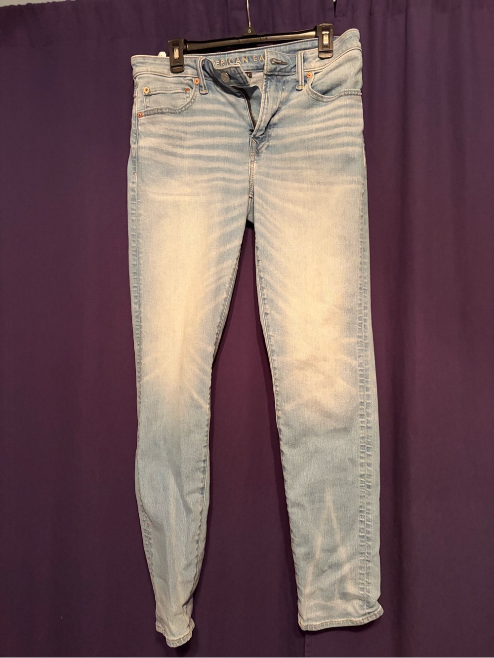 American Eagle Outfitters Light Wash AE Flex+ Ultrasoft Athletic Fit Jean - Picture 4 of 6